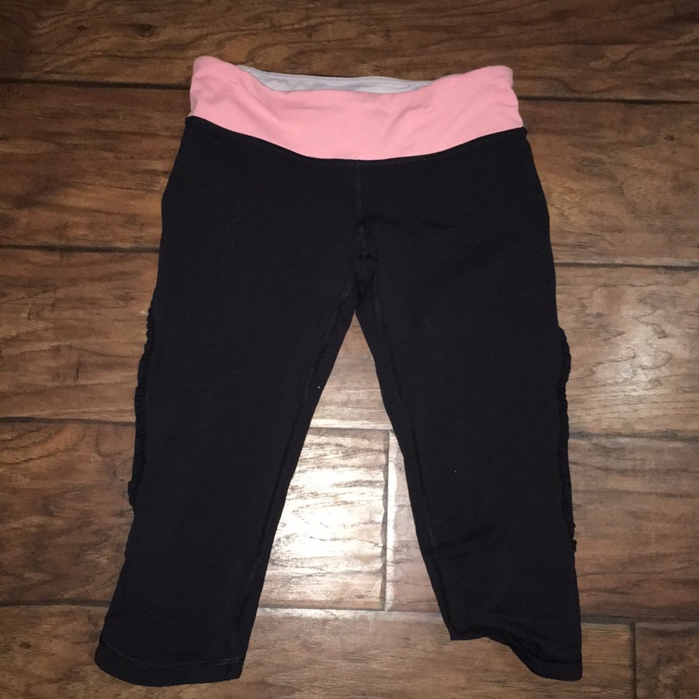 Lululemon speed running Capri size 4